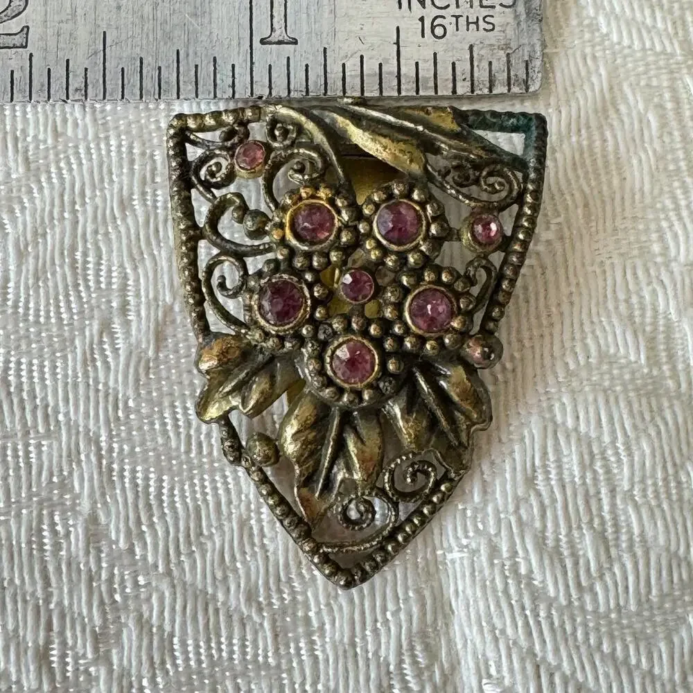 Vintage Floral 1920’s Purple Amethyst Rhinestone Dress Clip Gold Tone Triangular